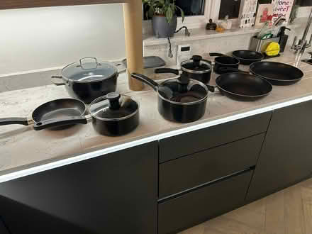 Photo of free Pots and pans (G69) #2