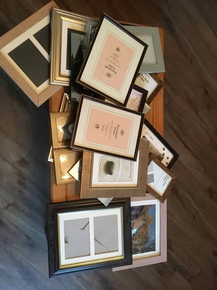 Photo of free Selection of photo frames (FK7 Torbrex) #1