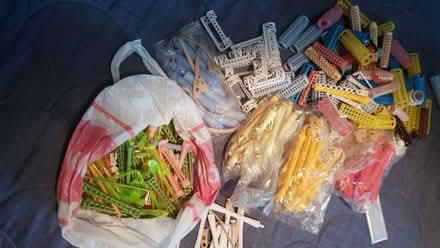 Photo of free Perm Rods & Curlers (CT18) #1