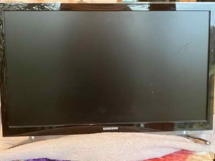 Photo of free TV (Yealand Storrs LA5) #2