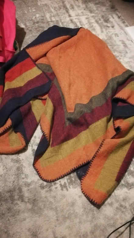 Photo of free Shawl (Meersbrook S8) #1