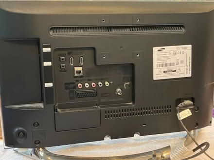 Photo of free TV (Yealand Storrs LA5) #1