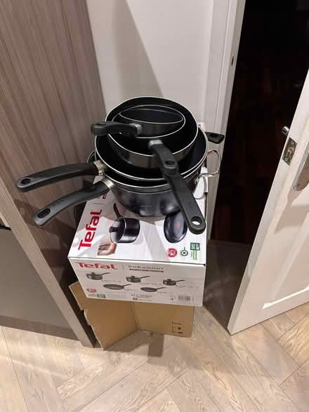 Photo of free Pots and pans (G69) #1