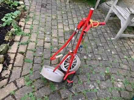 Photo of free Golf trolley —-lightweight (The Grange EH9) #2