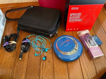 Photo of free Remote, misc electronics (Skippack) #3