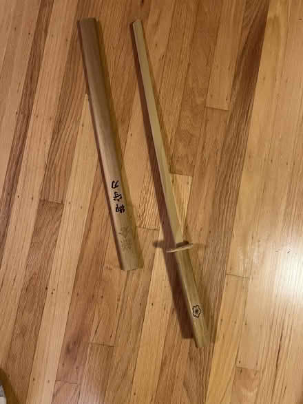 Photo of free Japanese wooden play sword (Midtown Palo Alto) #1