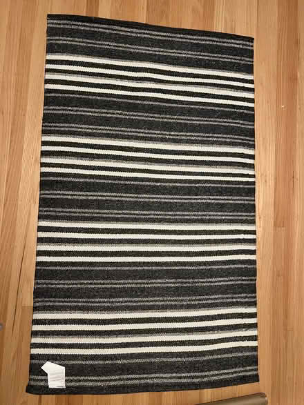 Photo of free 3x5 indoor/outdoor rug (Midtown Palo Alto) #1
