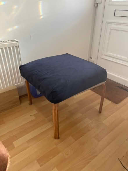 Photo of free Coffee table/stool (M21) #2