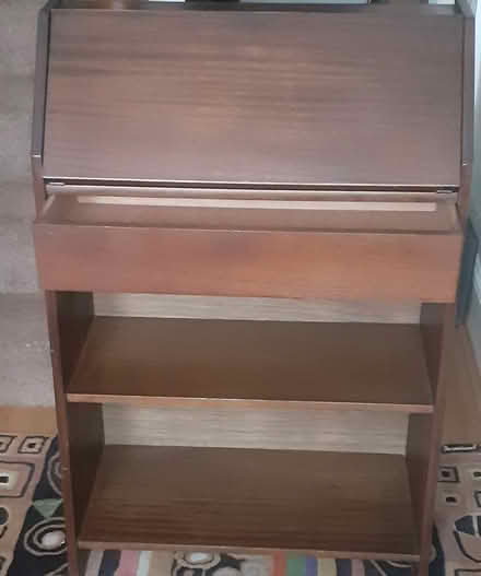 Photo of free Small bureau (Northfields, Ealing W5) #3