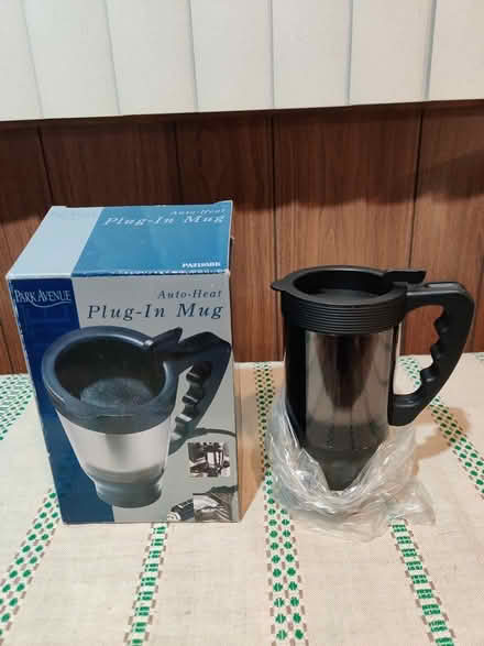 Photo of free Plug-in mug (Troy, Big Beaver & Dequindre) #1