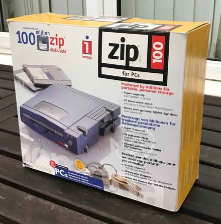 Photo of free iomega zip drive (Steyning central) #1