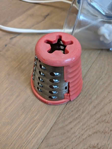 Photo of free Electric meat grinder/mincer (Mortlake (SW14)) #3