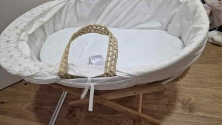 Photo of free Moses basket (Blaydon NE21) #1