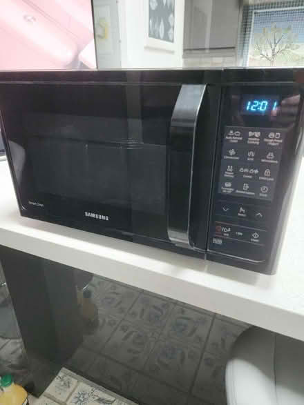 Photo of free 900 W Microwave/Combi Grill (Tenterden TN30) #2
