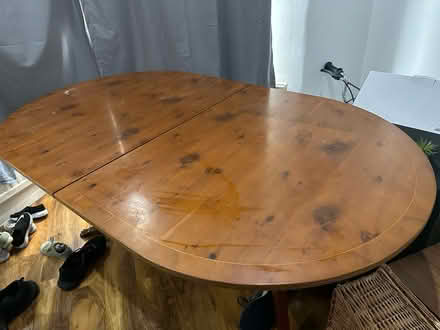 Photo of free Solid wooden dining table (East Croydon.) #1