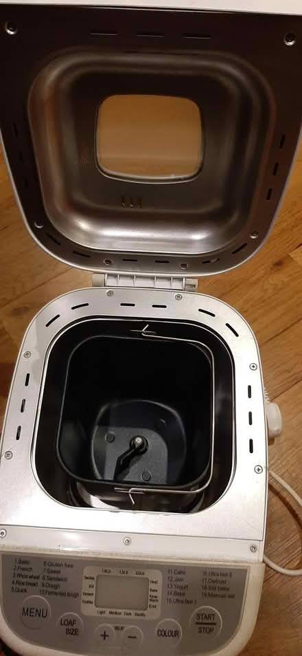 Photo of free Breadmaker (Saltaire BD18) #2