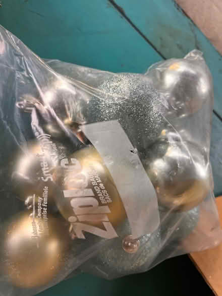 Photo of free Xmas decorations (Country Club Park/Mid City) #1