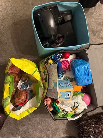 Photo of free Various toys (Solihull lode heath B92) #1