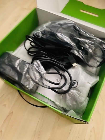 Photo of free xbox one 500 gb (Southfields SW18) #2