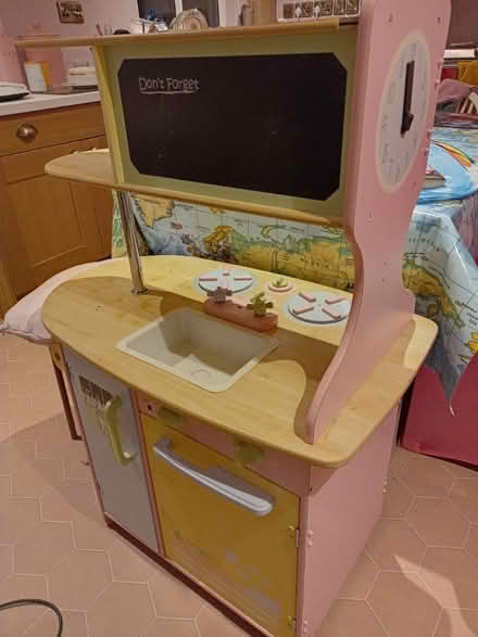 Photo of free Children's Play Kitchen (YO25 (YO25 (Fridaythorpe)) #2
