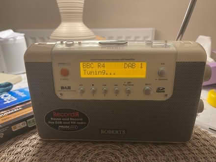 Photo of free Robert’s DAB radio (Rodwell DT4) #1