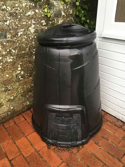 Photo of free Large compost bin (Cuckfield RH17) #1