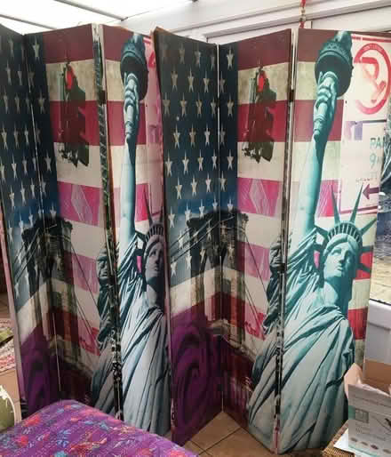 Photo of free 2 x folding screens (Bridgnorth WV16) #1