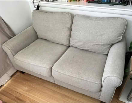 Photo of free love seat (ridgewood) #2
