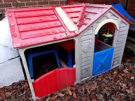 Photo of free Kids playhouse (Castlefield HP12) #2