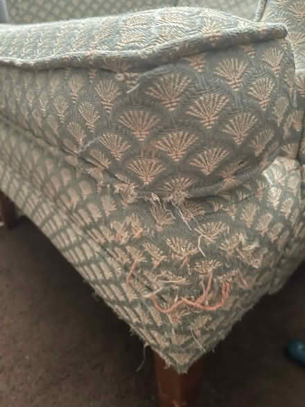 Photo of free Armchair (Odenton Kings Heights) #3