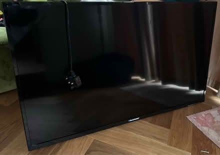 Photo of free 50” led tv (Harpenden) #1
