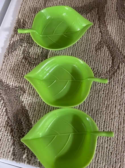 Photo of free Leaf plastic soap holders (Eubank/Montgomery) #1