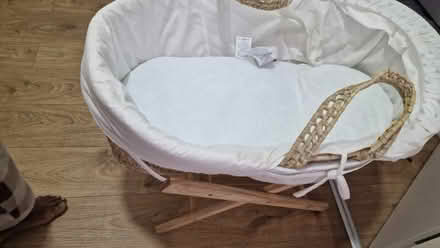 Photo of free Moses basket (Blaydon NE21) #3