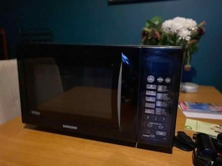 Photo of free Large Samsung Microwave (Prestwich M25) #2