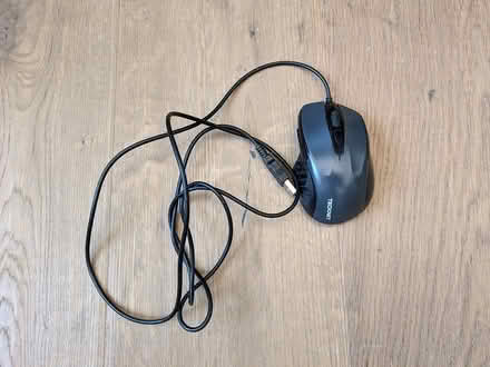 Photo of free Wired computer mouse (Mortlake (SW14)) #1
