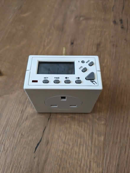 Photo of free Timer socket timeswitch (Mortlake (SW14)) #1