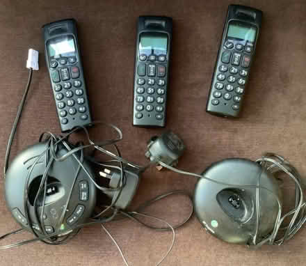 Photo of free BT Graphite phones and bases (Brickhill MK41) #1