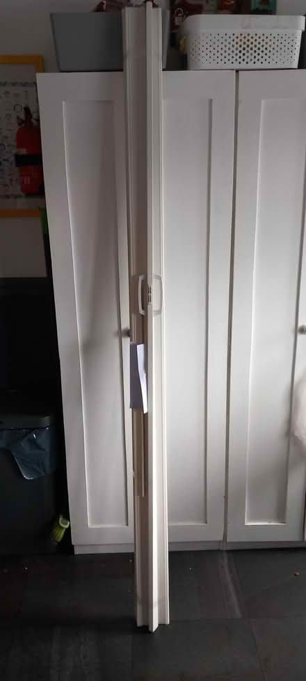 Photo of free bifold door (Weybridge KT13) #1