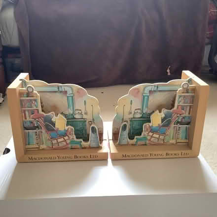 Photo of free a pair of Bookends (Leckhampton GL53) #2