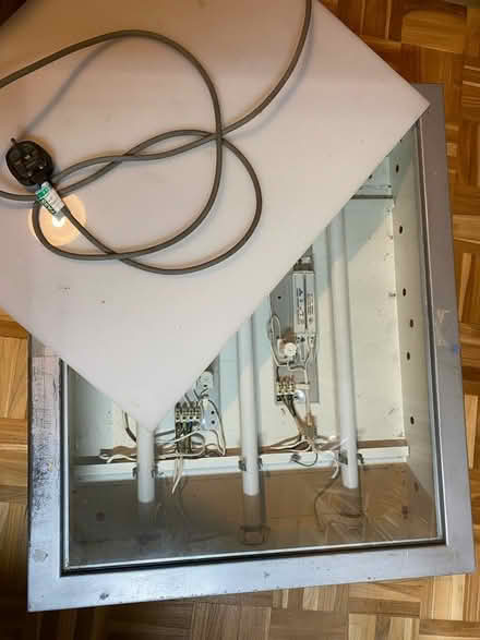 Photo of free Old Light Box (SW18) #2