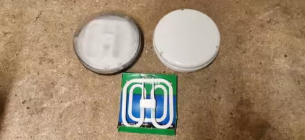 Photo of free IP65 lights (Stratton on the Fosse BA3) #2