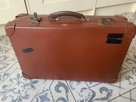 Photo of free Vintage suitcase (Cricklewood NW2) #4