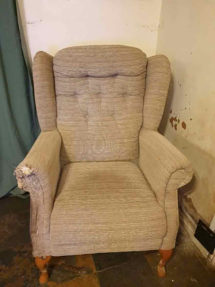 Photo of free 2 x Chairs and 2 Seater Sofa (Trowbridge BA14) #2