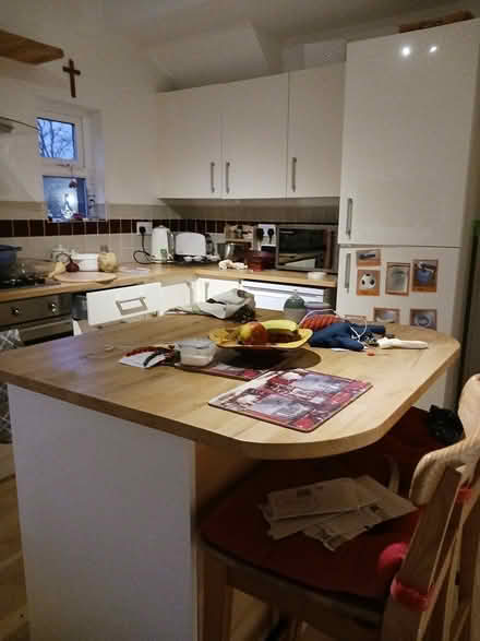 Photo of free kitchen island (Crosspool S10) #1