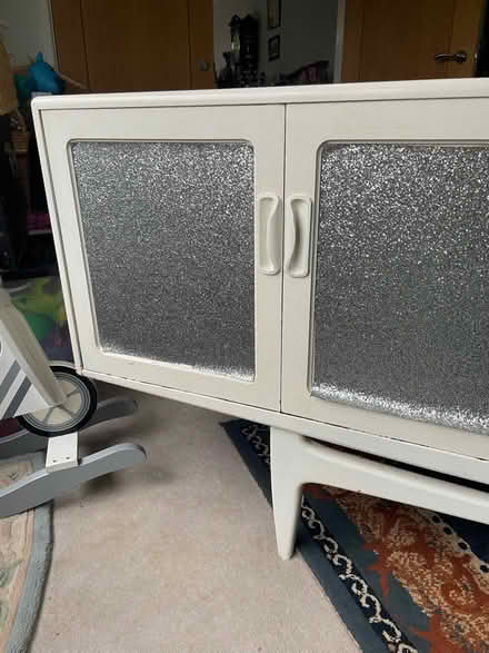 Photo of free Sideboard- up-cycling project? (Wrestlingworth nr Biggleswade) #3