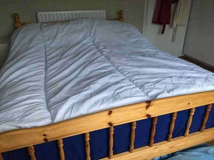 Photo of free 13.5 tog synthetic double duvet (Congleton town CW12) #1