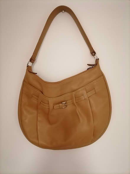 Photo of free Handbag (Enfield EN2) #3