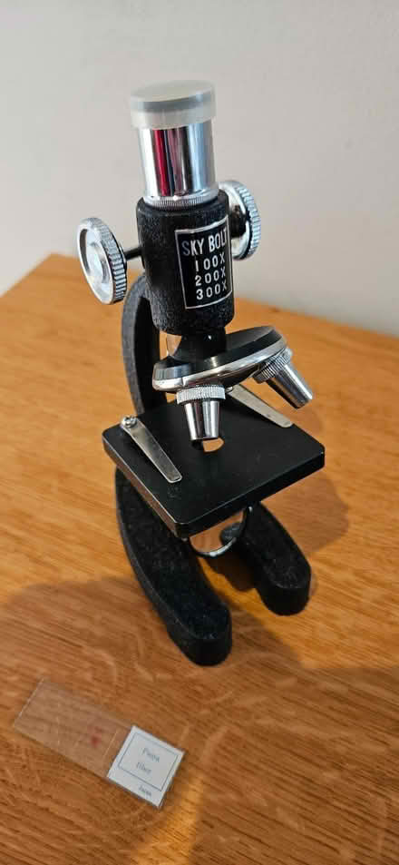 Photo of free Vintage Microscope and Slides (Hebden BD23) #4