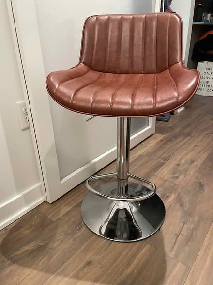 Photo of free 4 Bar Chairs (Union Market) #1