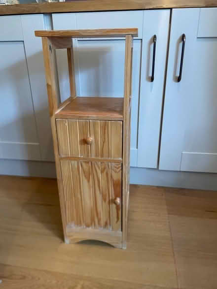 Photo of free Bathroom storage cabinet (Kingston Bagpuize OX13) #1